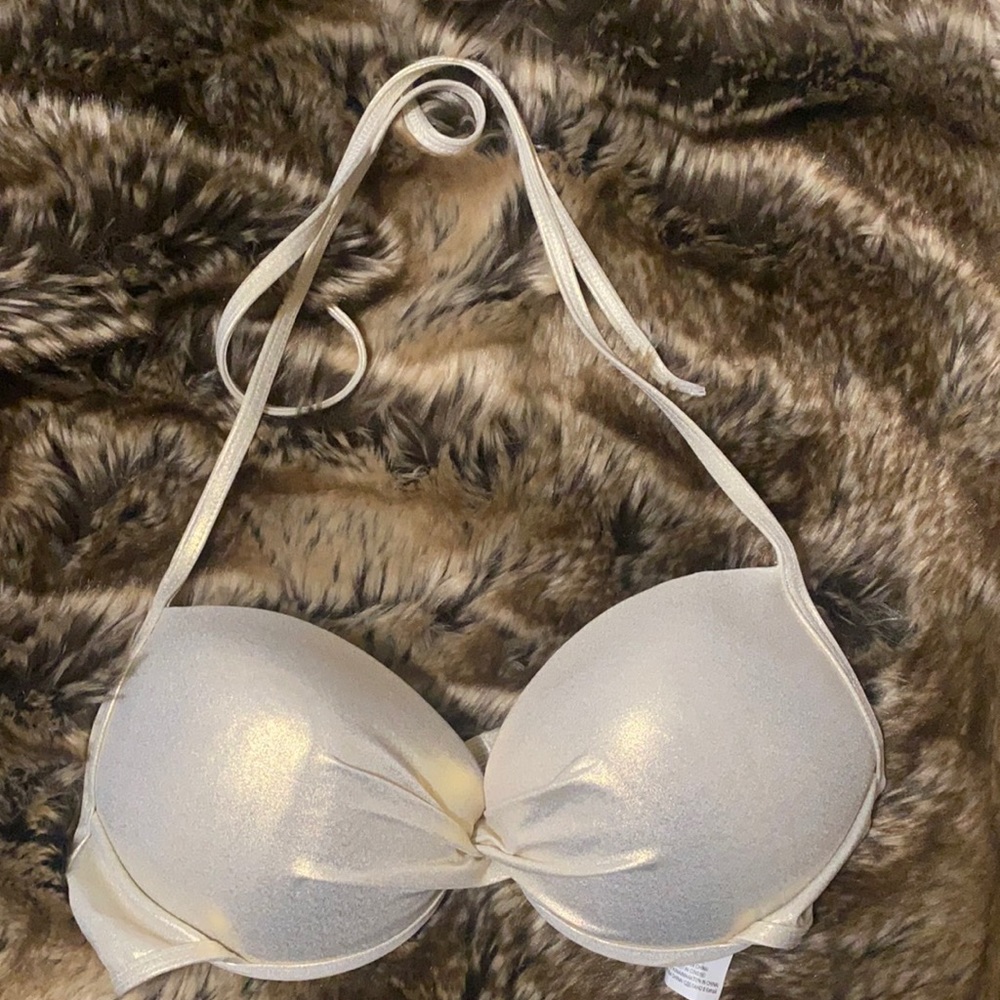 Swimsuit bra